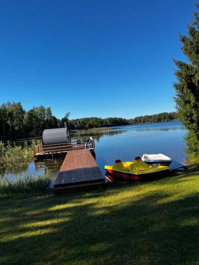 Inni Jaerve Puhkemaja * Vidriku Asundus